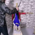 月仙儿在新场地扮演地下交通员,被逮捕后遭到严刑拷打后被除以绞刑...