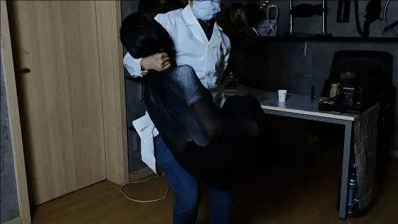 网瘾小伪娘体验杨教授1对1网瘾治疗套餐,强制驷马伸缩床电击调教-9 网瘾小伪娘体验杨教授1对1网瘾治疗套餐,强制驷马伸缩床电击调教-9