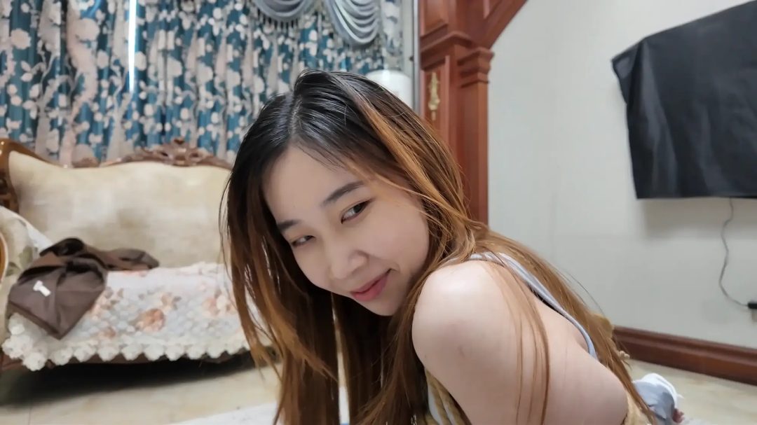 《旅途噩梦》第2集 南清施展美人计离间夫妻 逐个击破后米粒被南清雨诺肆意羞辱-8