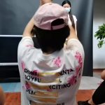 美女魔术捆绑逃脱表演