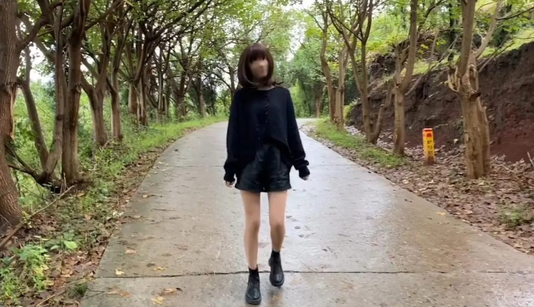 天气凉了，收到同好的提醒，zentai也该更新了，更新日常，zentai外出-1