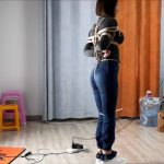 妞妞，魔鬼身材短发妹的小爱好第二季，沙发上的股绳驷马、近距离亵玩、TK、SP，扭动的小翘臀、美胸、白鞋与白袜的特别展示