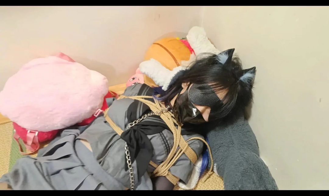 非常敏感怕疼的03小姐姐-2 紧缚 猫耳萌娘 油光黑丝 全程挣扎呻吟不断-4