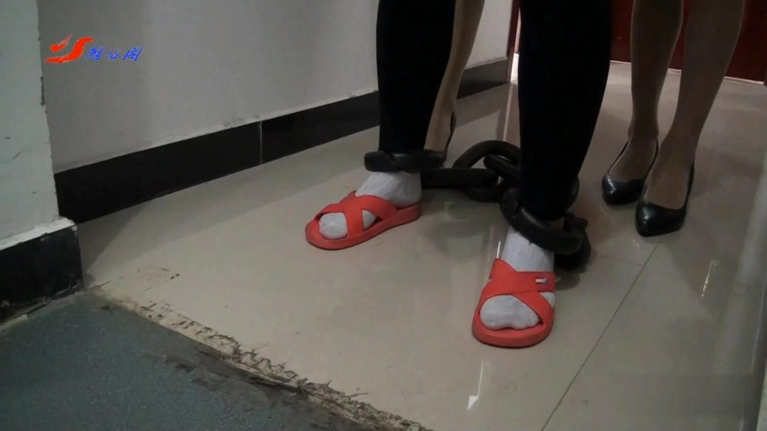 雅俗阁 嚣张女D枭伏法记 ·思语-6