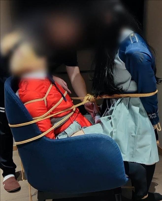 [cosplay]莉可丽丝-井上泷奈/锦木千束 伪娘双人束缚-5