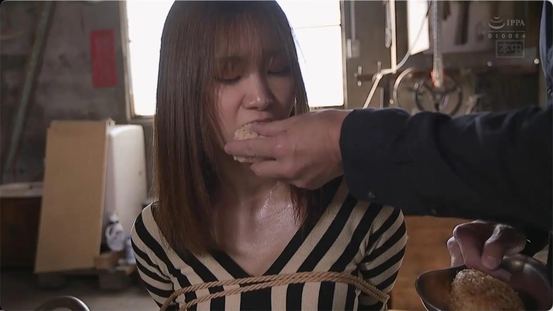 リアル・サスペンス・レ●プ 人気AV女優・美谷朱里が何者かに誘拐されました！！ 孕ませ脱出24時 美谷朱里 人気AV女優誘拐事件-7