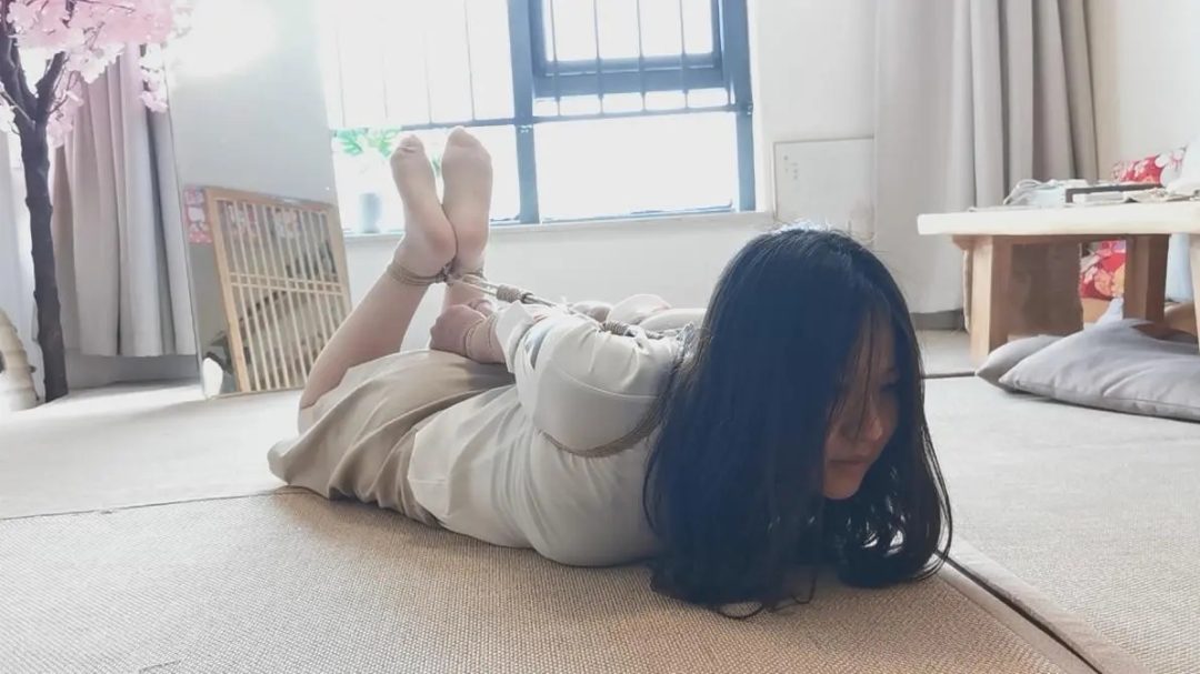 奥特曼也很酷:再来一个合集~~四个妹子-11