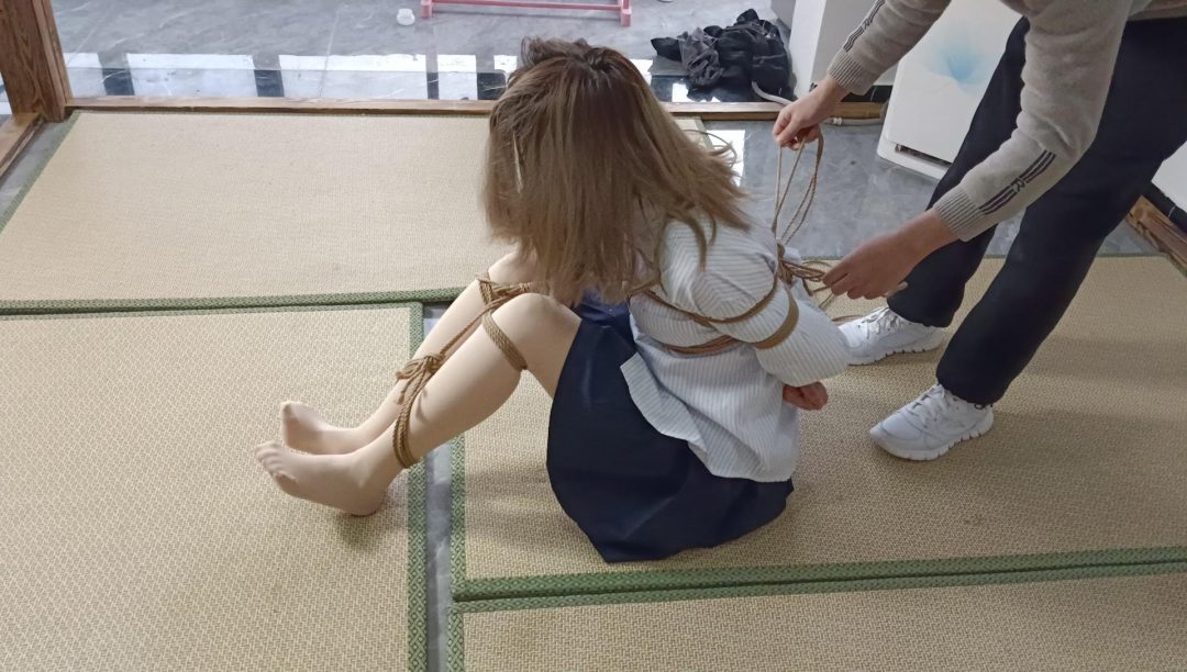 失禁的舞蹈生-8