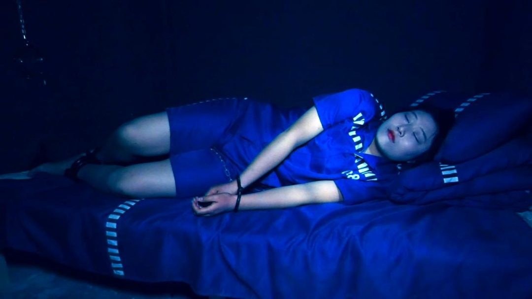 《女囚幻梦》完整版 女死囚刘文怡经过漫长等待被押赴刑场执行死刑-8