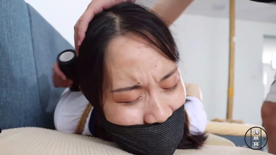 个人定拍——男女连缚塞嘴封嘴过程合集3-8