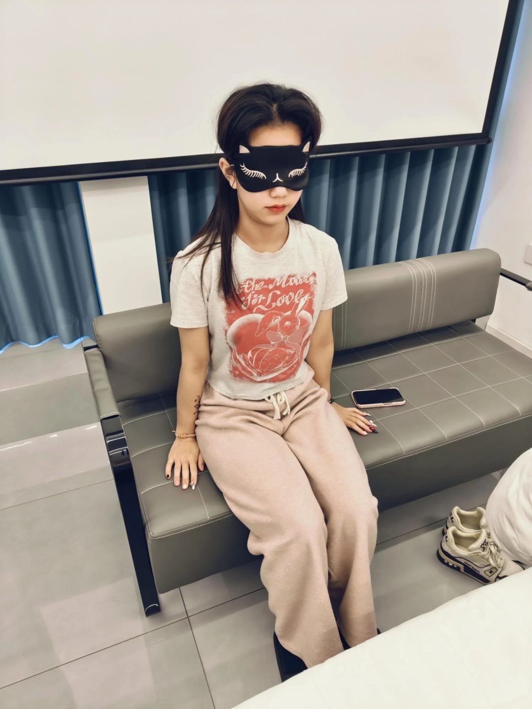 大学生米奇挠痒-2