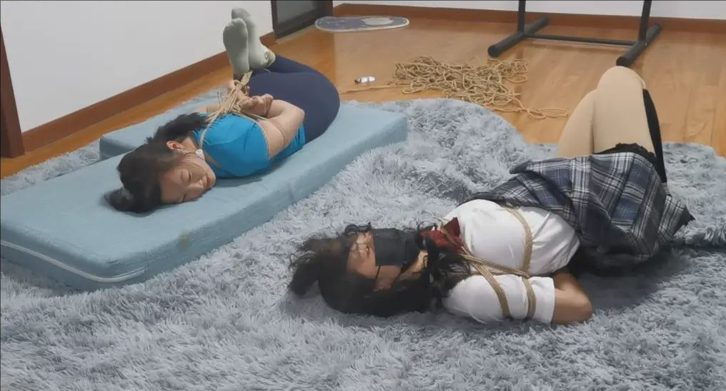 奥特曼：诗诗和她的小姐妹-3