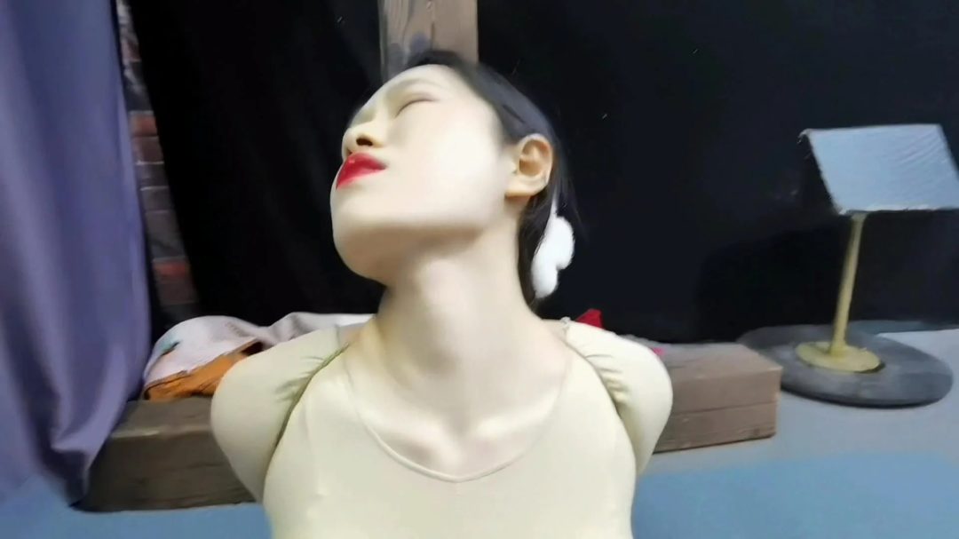 青洼紧缚挣扎 疯狂地挣扎-4