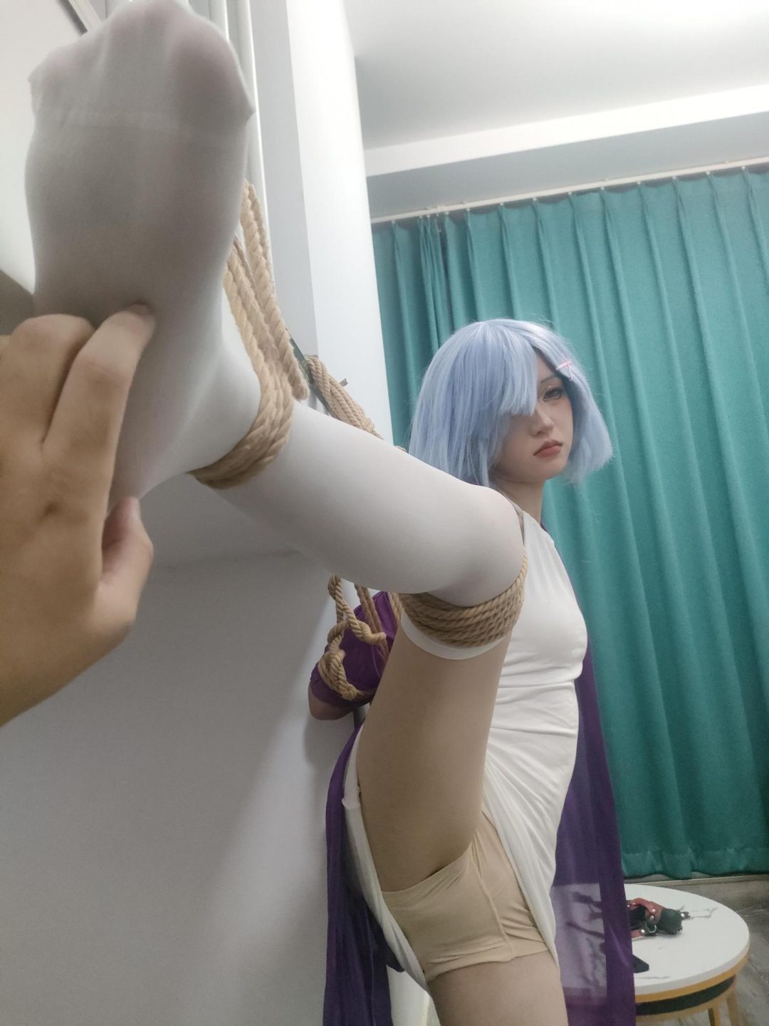 万圣节前夜cosplay狂欢《人妻蕾姆的紧缚调教》(合乎粥礼、入室抢劫、情趣速攻服,白丝挠脚心tk,极限单腿吊绑、五花大绑、吊绑悬空、罚跪打屁屁)-3 万圣节前夜cosplay狂欢《人妻蕾姆的紧缚调教》(合乎粥礼、入室抢劫、情趣速攻服,白丝挠脚心tk,极限单腿吊绑、五花大绑、吊绑悬空、罚跪打屁屁)-3
