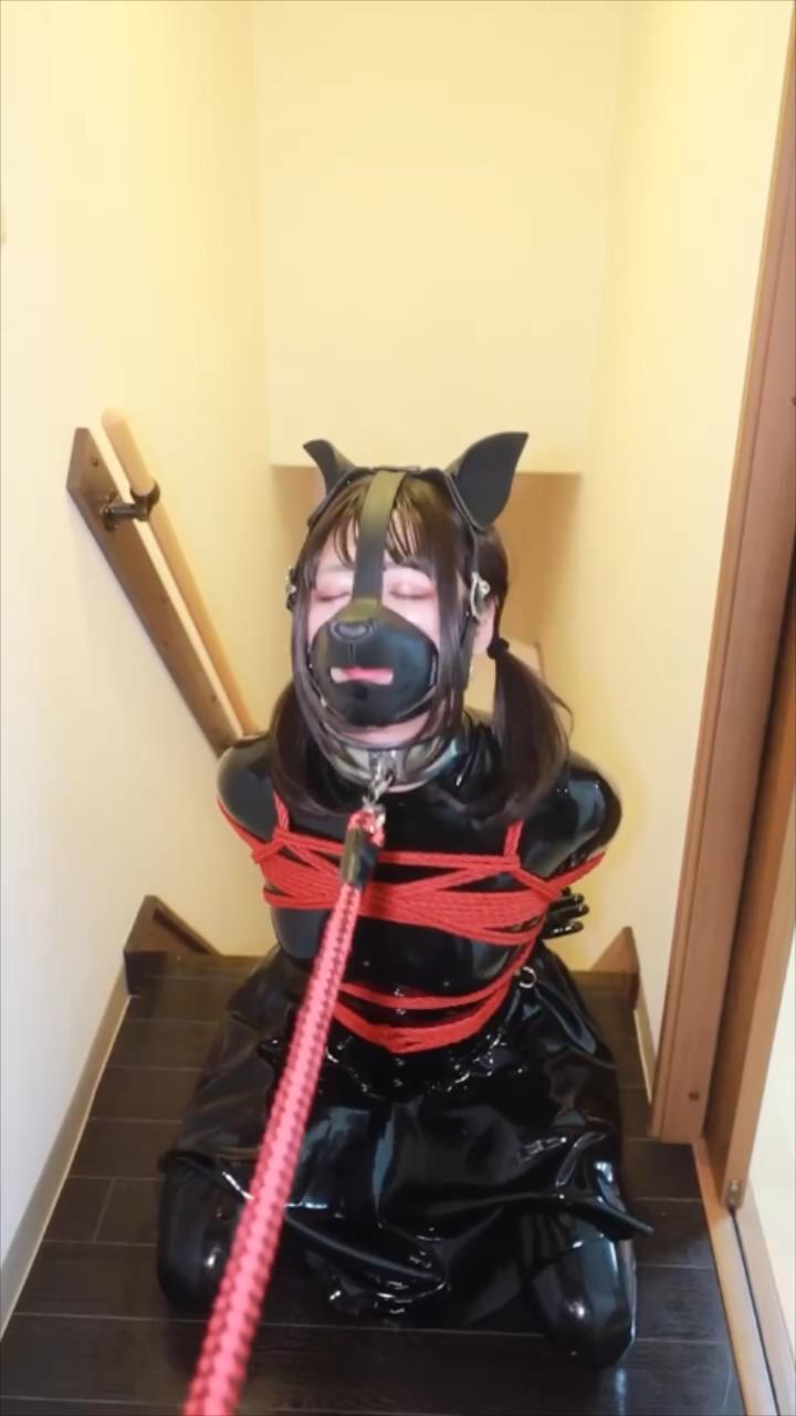 胶衣少女 红绳配胶衣-5