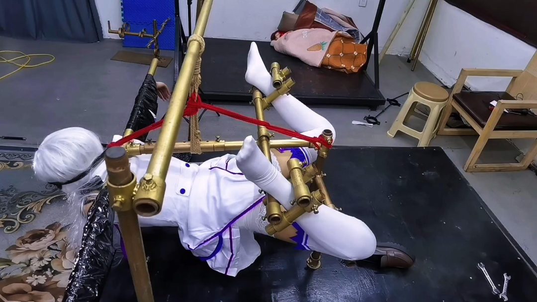 口球拘束架禁锢-9