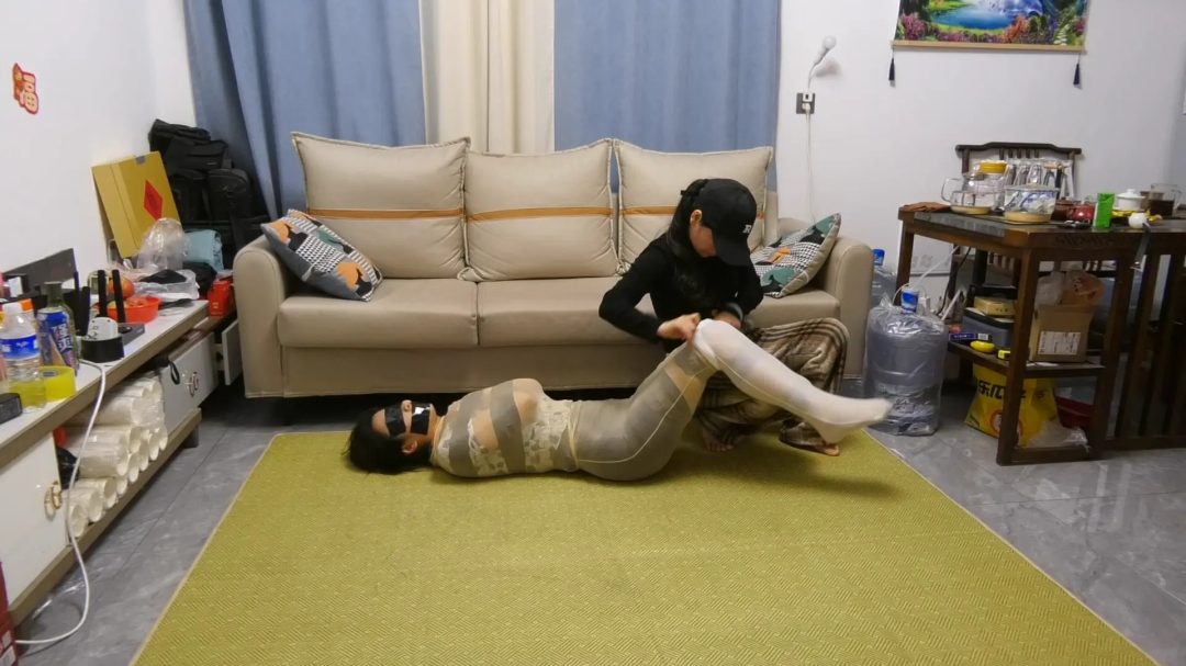 空姐服胶带丝袜多层包裹-5