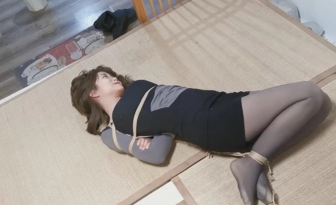 奥特曼也很酷:再来一个合集~~四个妹子-3