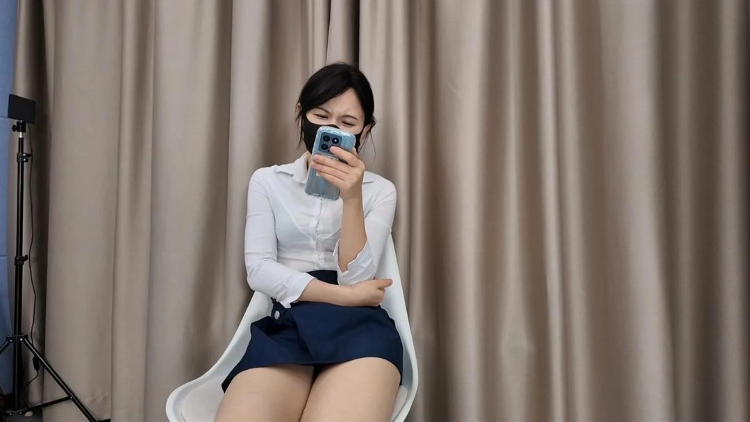 小0. 挣扎的束缚女王(上编)-1