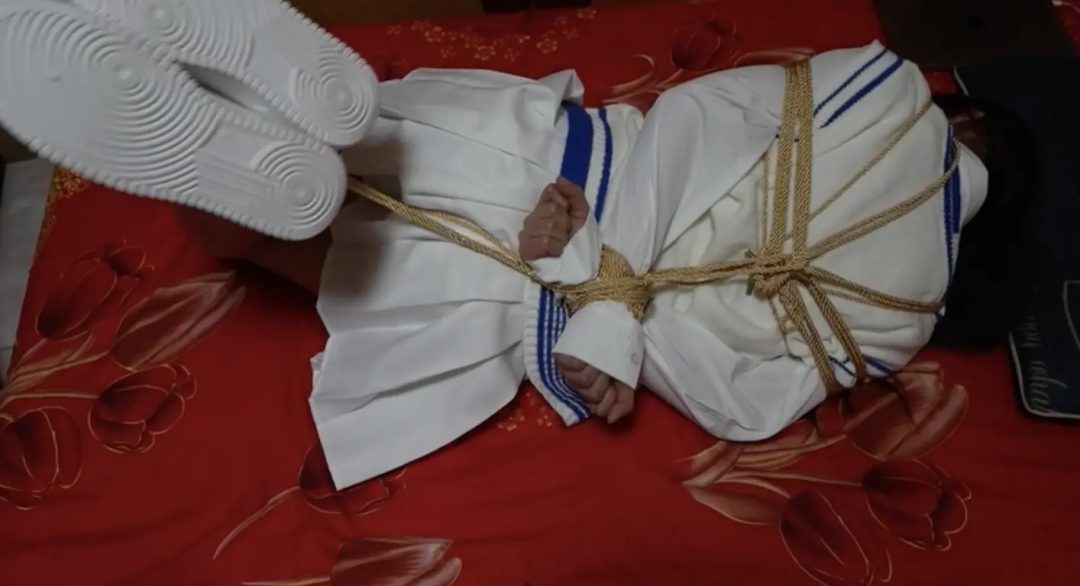 多紧缚合集 制服肉丝 高跟鞋 jk 白鞋 短靴-4