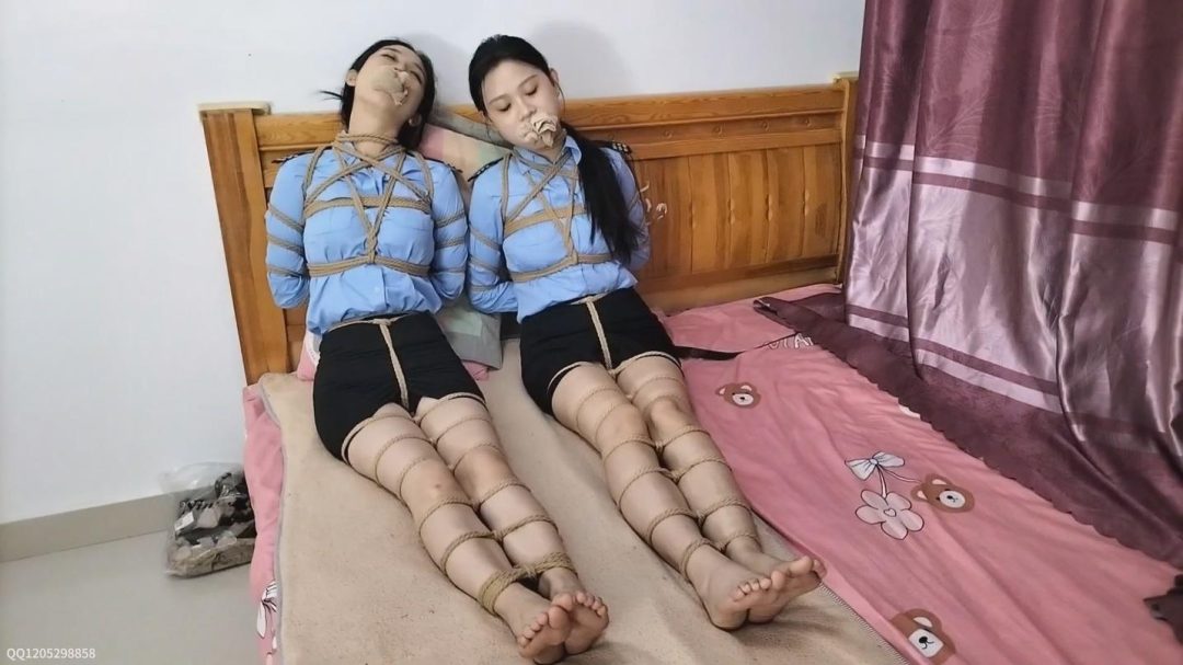 精致定拍《小学妹和女探员》中-5