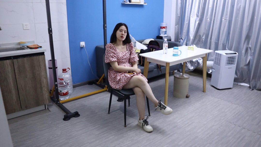 趾间艺束工作室 贝儿杀害父母被捕 审讯审判处决 挠脚挠全身TK 手铐脚铐脚趾铐 \