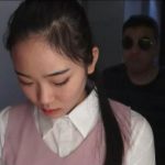 绑架邻家女孩 上篇 猥琐中年男绑架邻家妙龄美女，驷马紧缚，无限挣扎。逃脱无门