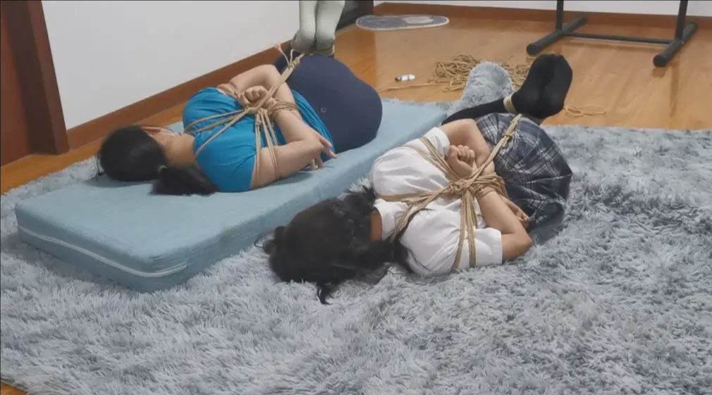 奥特曼：诗诗和她的小姐妹-4