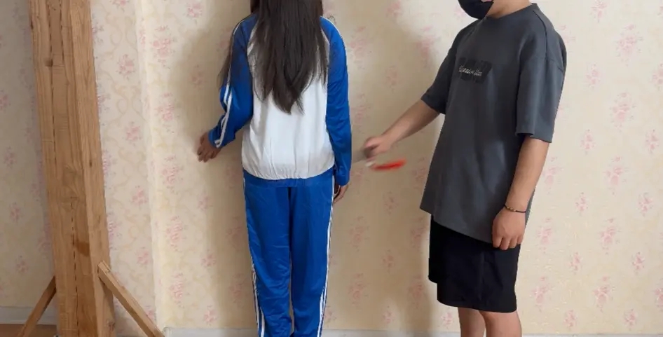 18岁女高中生上课不好好听课的后果（SP）-4