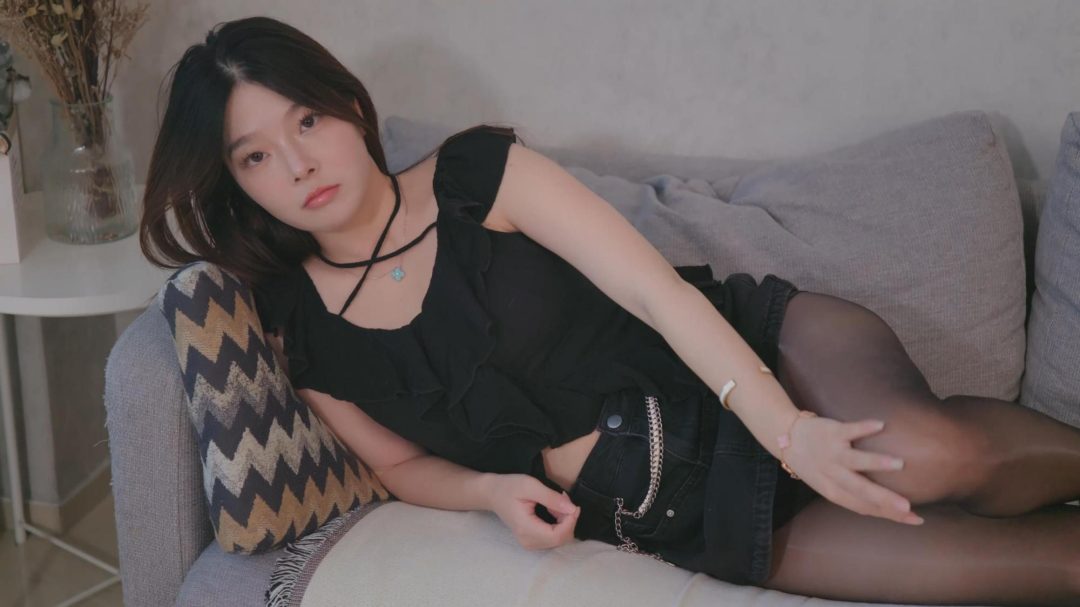 【红鲤鱼】眼里只有游戏的男友（上集 女人只会影响我扔技能的速度)-3