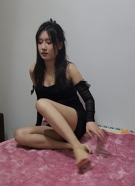 新人小染绝美身材、日式捆绑、驷马、挣扎-1