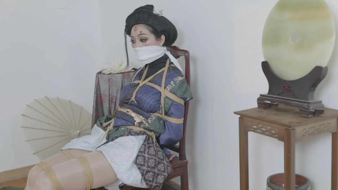 红鲤鱼作品《黑神话悟空之停止挣扎的四妹上集》，炼丹之前必需让被炼的妖精看不见，叫不出，动弹不得！-9