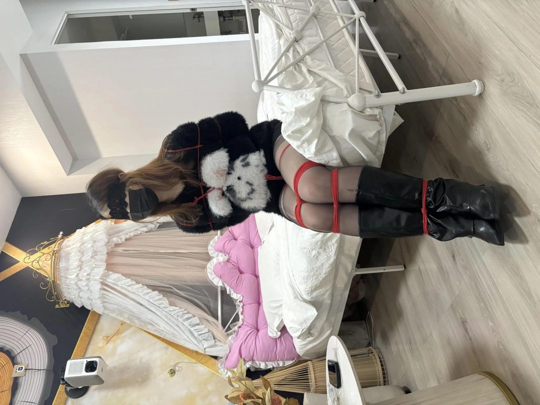 小宁体验 黑丝+捆绑+口枷堵嘴-1