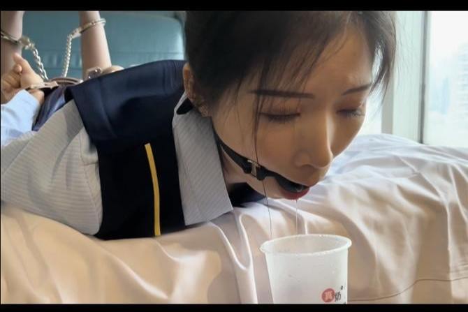 小姐姐的私密游戏。道具丰富，内容也挺丰富的。-5