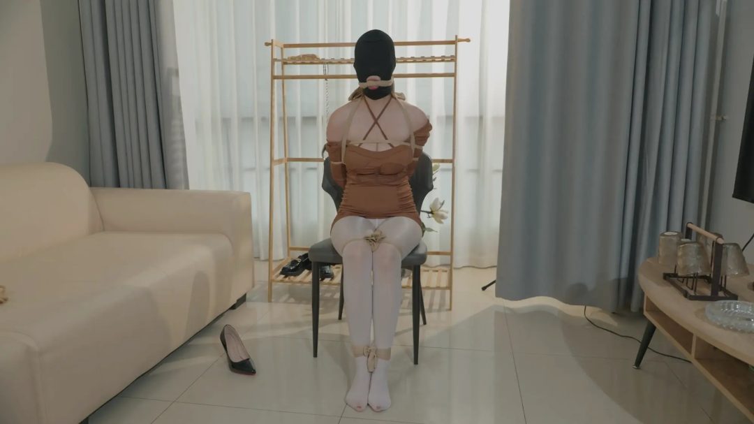 被勒索拍摄的人质-8