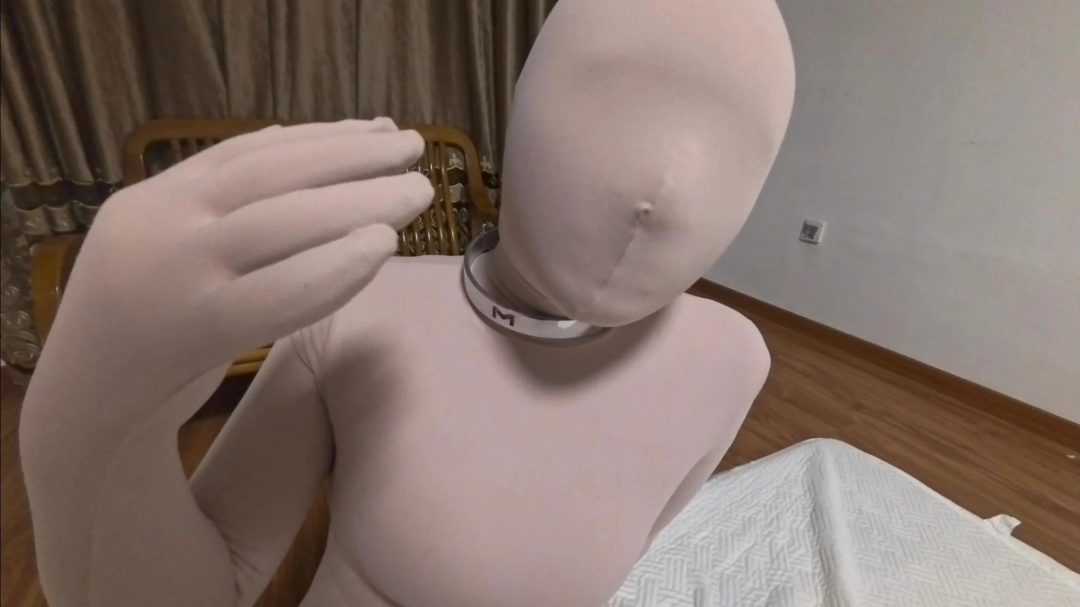 【狸猫】女M 6层zentai全包紧身衣上锁，极限多层做游戏，穿脱全过程-4