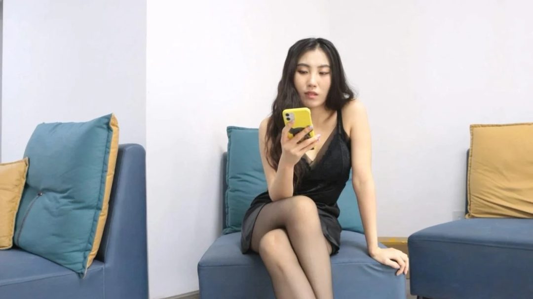 得意客定拍：惩罚女秘书 ① 恩可主演-1
