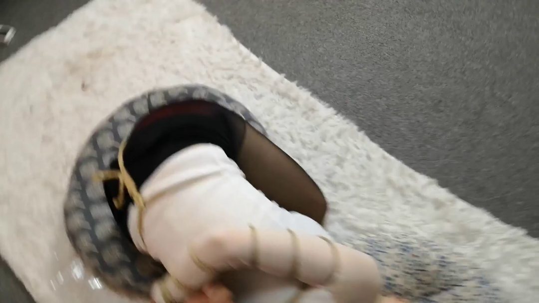 冷兮 丝袜堵嘴驷马挣扎 接口水的杯子（合集）-5