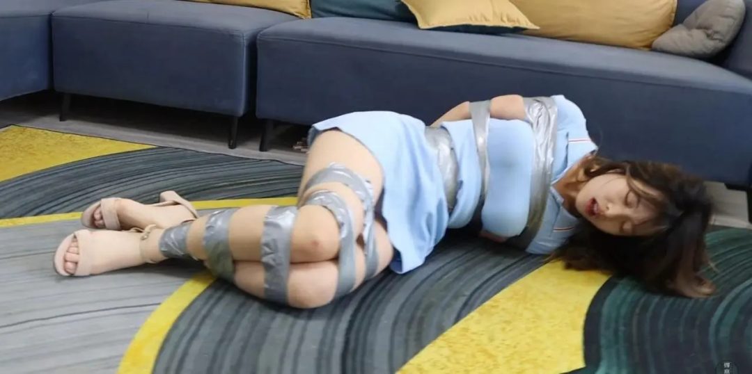 极端妹控捆绑囚禁可爱小妹绮娜-9