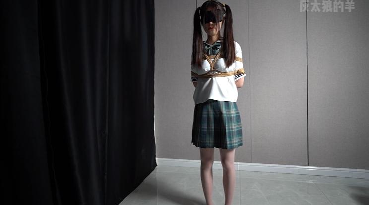 双马尾jk少女被缚后情绪大爆发-1