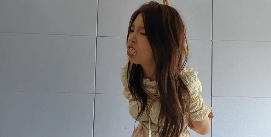 清纯小公主被绑架~她能否成功获救呢-3 清纯小公主被绑架~她能否成功获救呢-3
