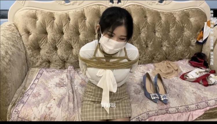 甜美原声演出！小姐姐为你讲解遇到束缚自救指南，全程高能，花式道具丰富，中文字幕，还有精彩的访谈环节！-11
