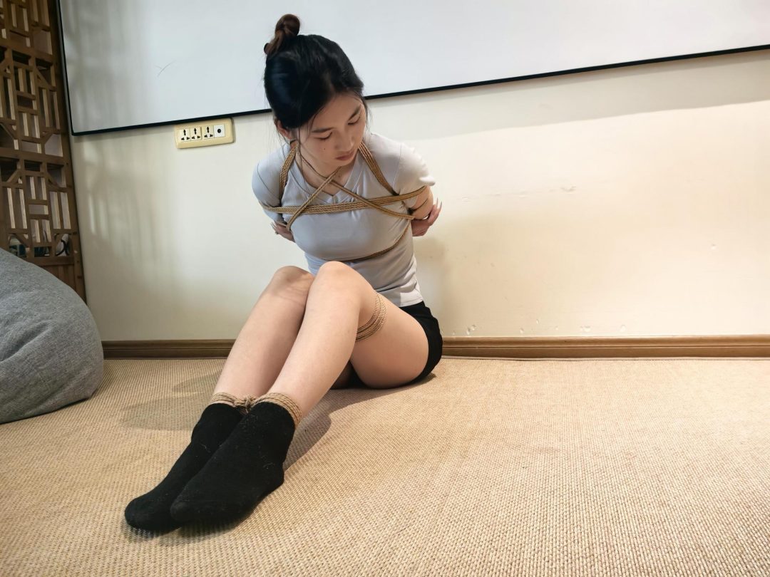 绳艺日常：和小姐姐们的约绳合集，5个小姐姐-8