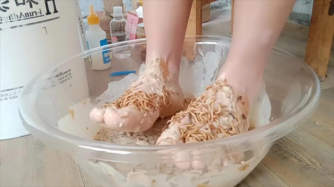 【小柠】沙拉酱、花生酱、粘液抹脚，面包虫挠脚-12
