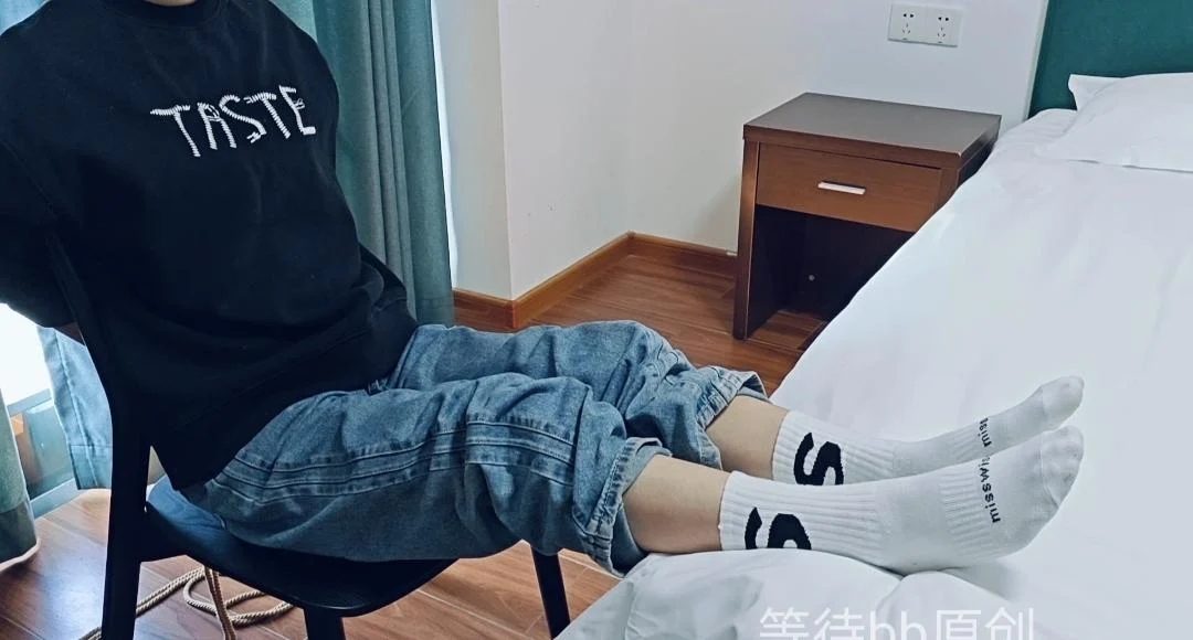 同好定拍娜娜，白袜捆绑+挠痒-7