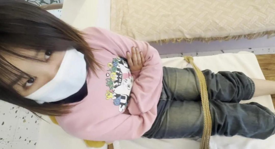 最怕痒的小美女-被挠的最惨的一次！-2