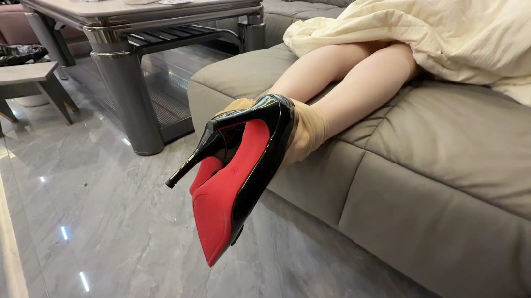 全网第一美脚的拘束体验2-6