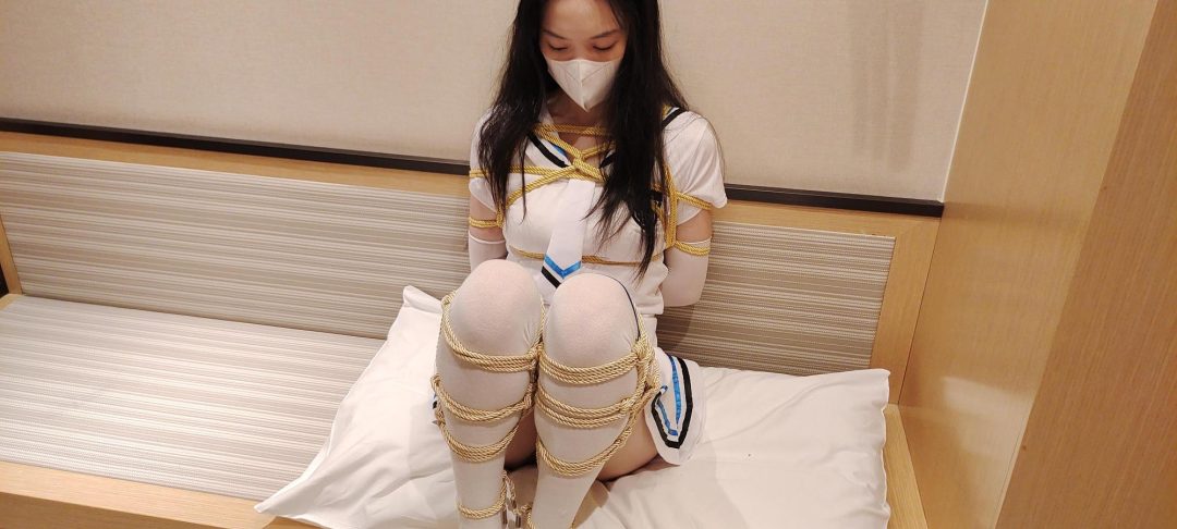 小Y星型折腿缚(水手服+白丝+口球+挣扎)-3