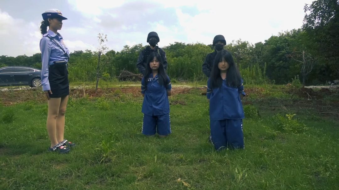 新场地定拍转公映《绝色深渊》两名年轻貌美的女孩因金钱的贪婪走向深渊-10