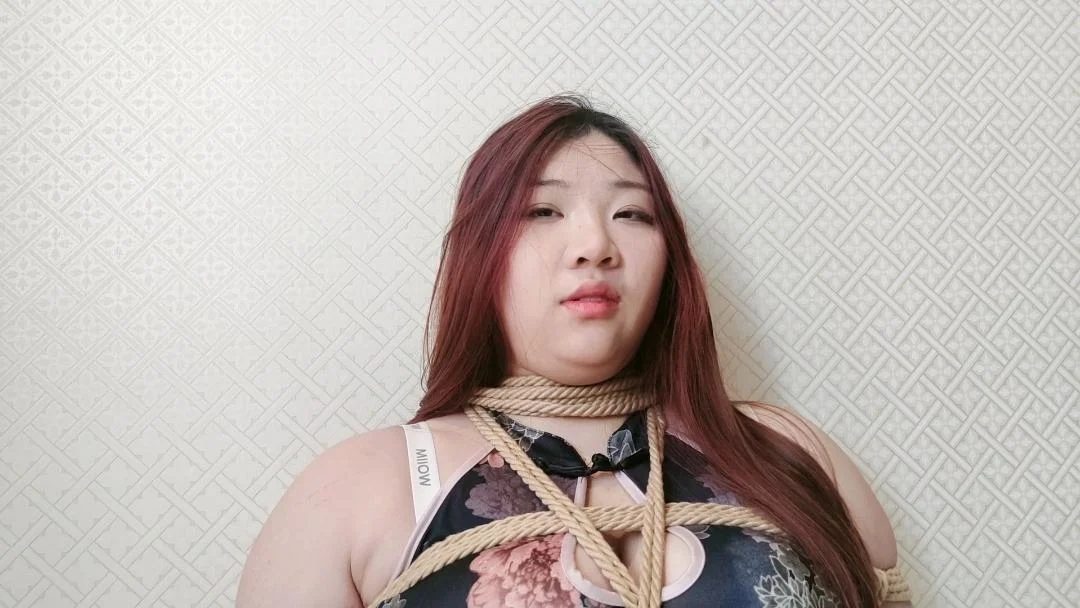 约绑微胖女群主-3